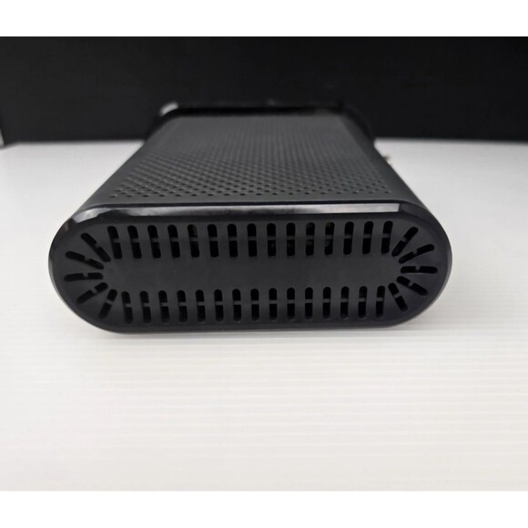 Motorola Cable Modem MB7420 16x4 686 Mbps DOCSIS 3.0 RNW916 Comcast Xfinity - Picture 10 of 16